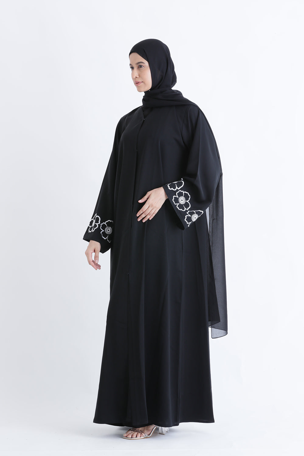 Classic Charm Buttoned Abaya