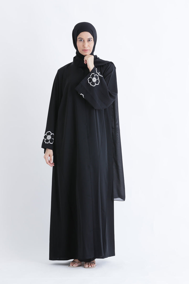Classic Charm Buttoned Abaya