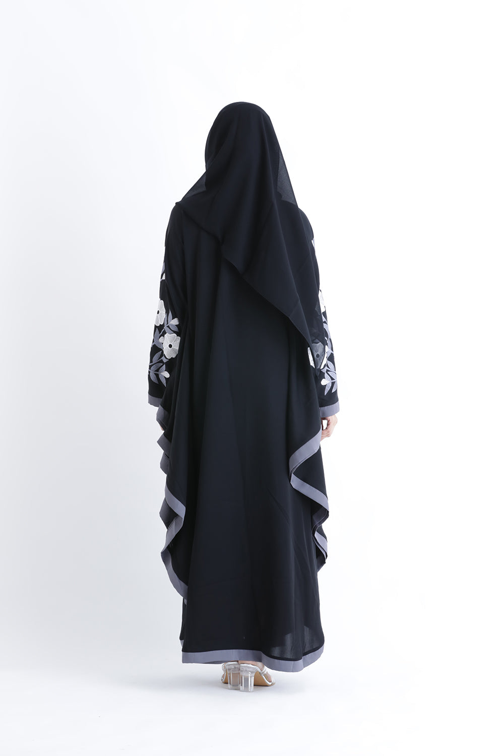 Embroidered Farasha Kaftan Abaya