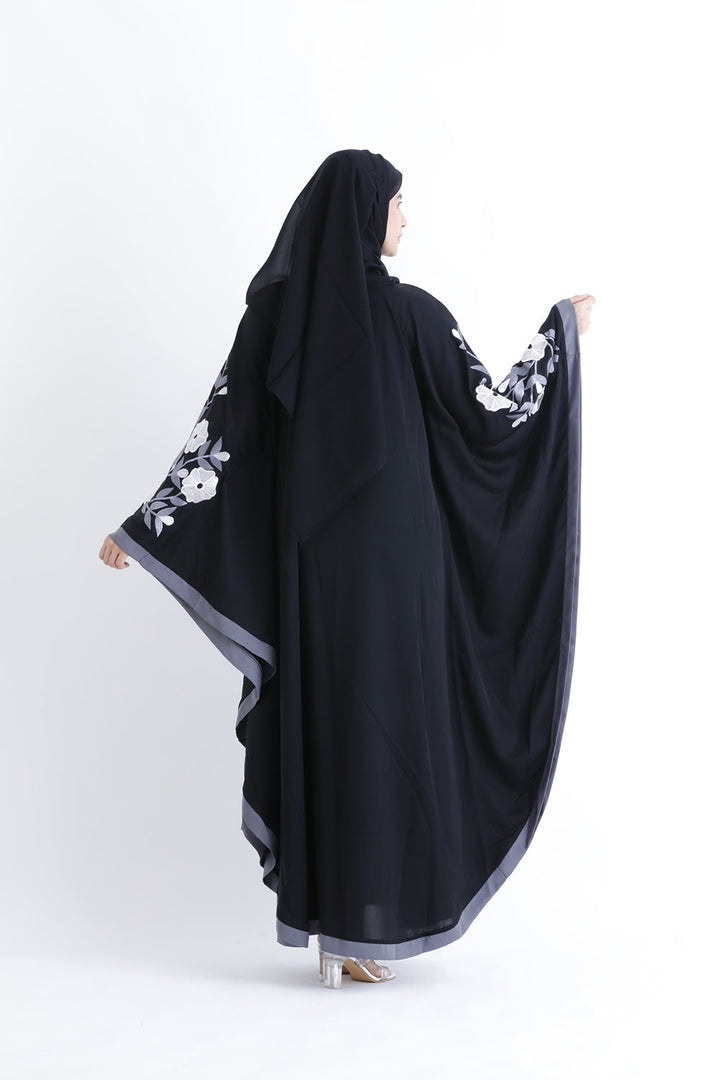 Embroidered Farasha Kaftan Abaya