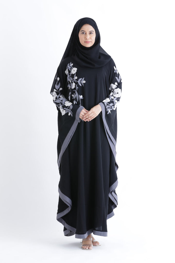 Embroidered Farasha Kaftan Abaya