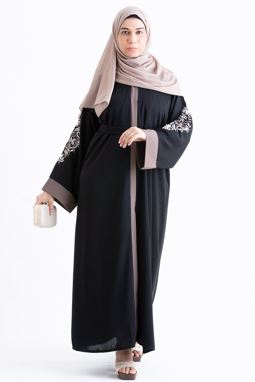 New Eaqiq Embroidered Abaya