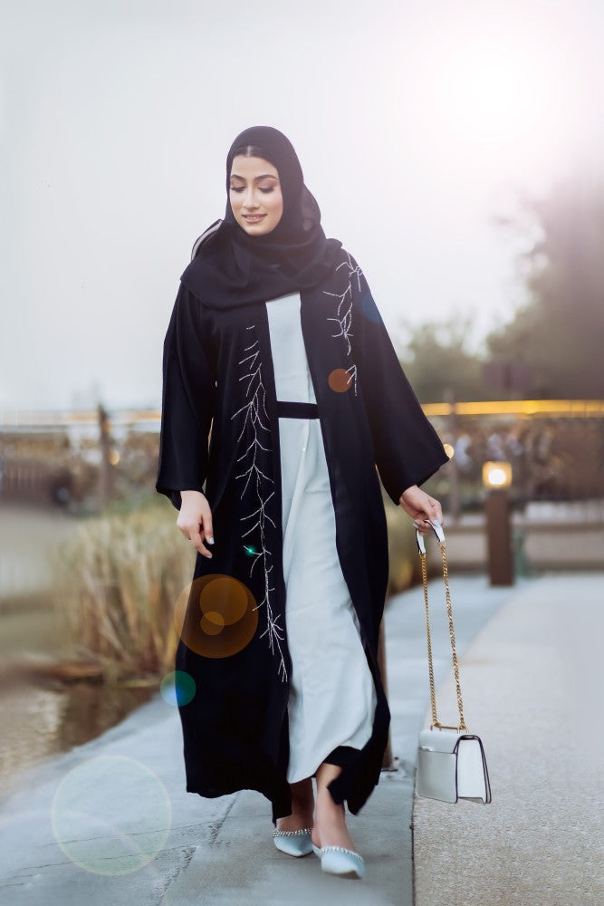 Timeless Threads Kimono Abaya, Kimono Abaya, outer abaya, three piece black , white abaya, inner short sleeve white dress, 3 piece abaya set