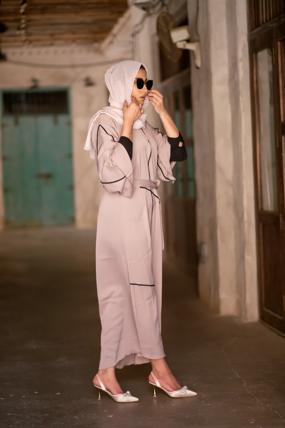 Zircon Deluxe closed Abaya, closed abaya, smamz closed abaya, 2 Piece abaya set, modest wear uk